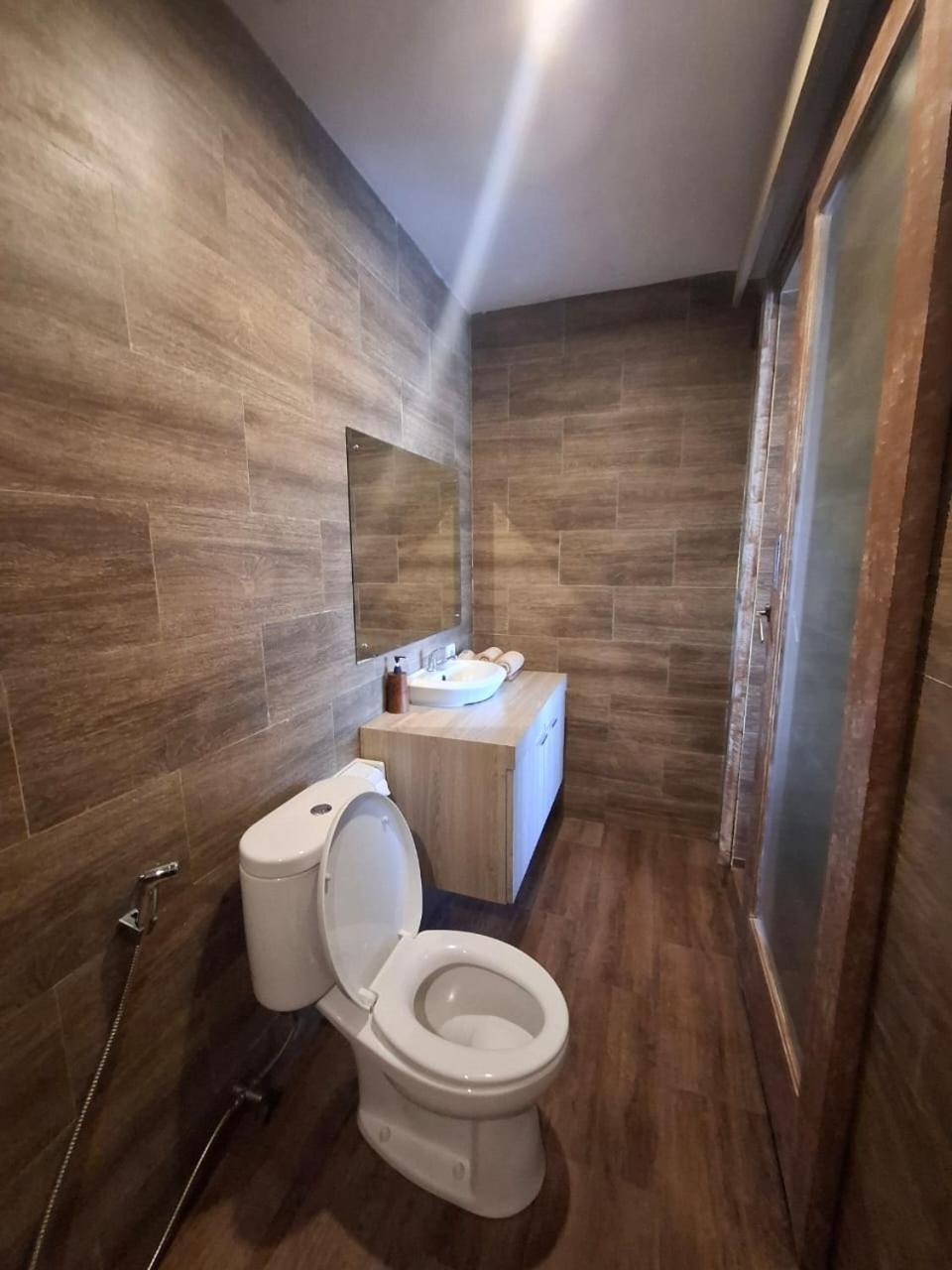 Hotel Nang Ade House Ubud Exterior foto