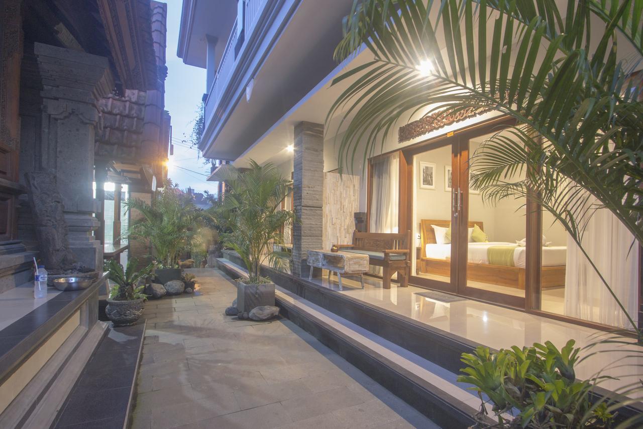 Hotel Nang Ade House Ubud Exterior foto