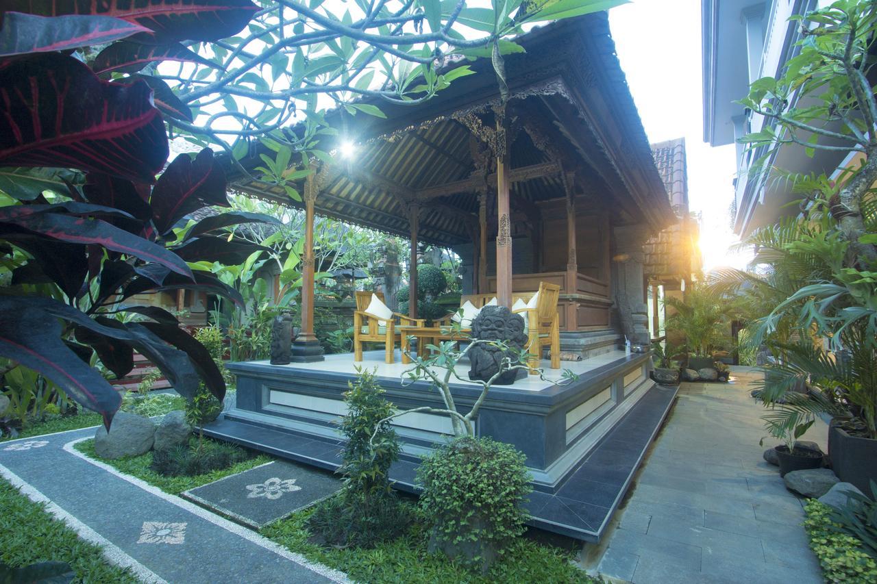 Hotel Nang Ade House Ubud Exterior foto