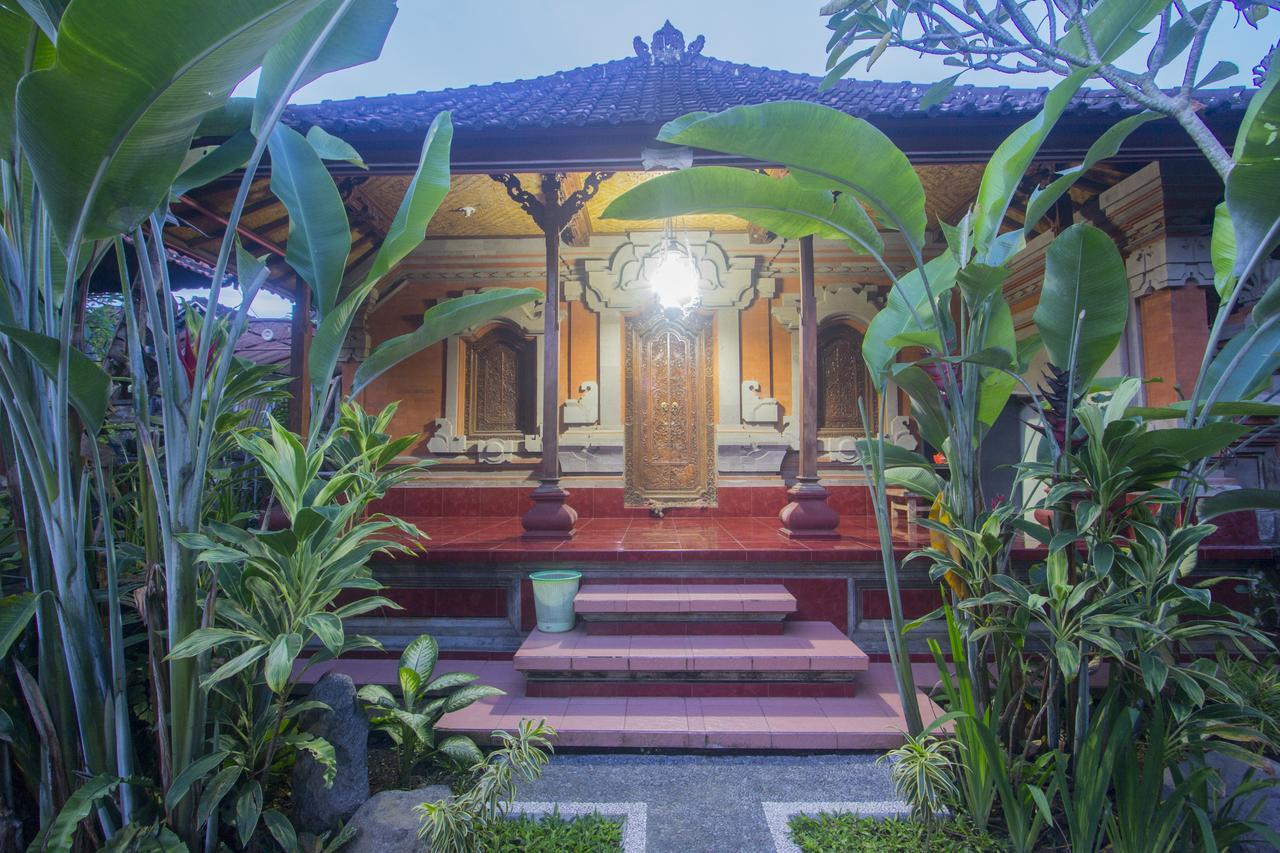 Hotel Nang Ade House Ubud Exterior foto